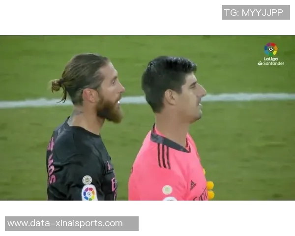 勺子点球背后的训练秘密:从拉莫斯墨超的瞬间看罚球的艺术与坚持 勺子点球背后的训练秘密:从拉莫斯墨超的瞬间看罚球的艺术与坚持