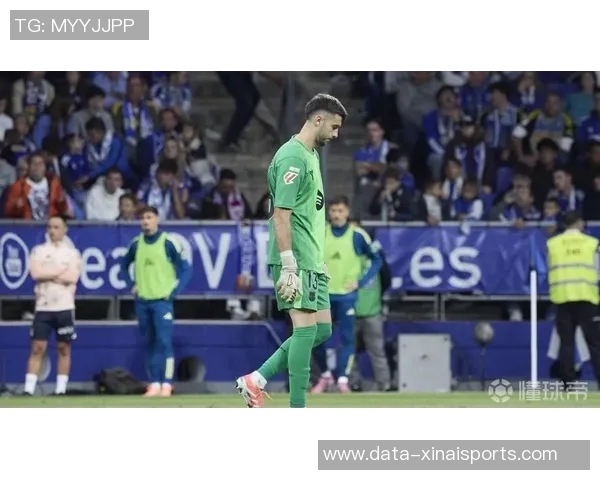 每体:巴萨门将教练兼任定位球教练,在定位球设计上居功至伟 每体:巴萨门将教练兼任定位球教练,在定位球设计上居功至伟